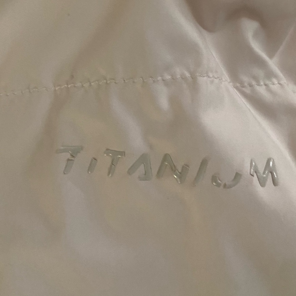 Columbia Titanium Interchange Tech Lightly Quilte… - image 7